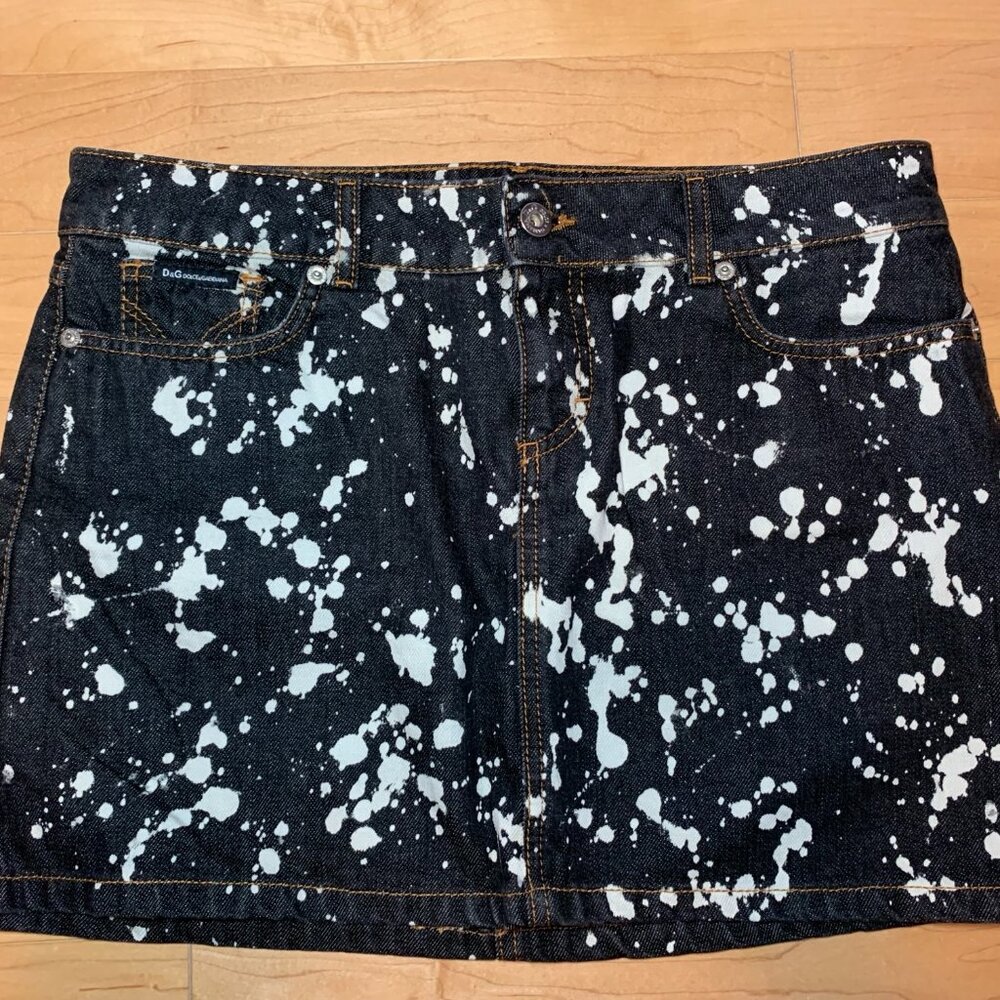 Brand new Dolce & Gabbana denim mini-skirt